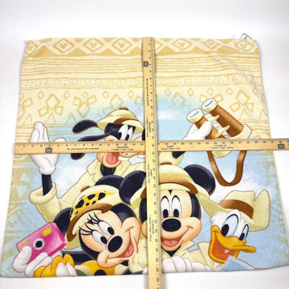 VTG Disney Parks Animal Kingdom Oversized Heavy Weight‎ Beach Towel Fab 5 Mickey